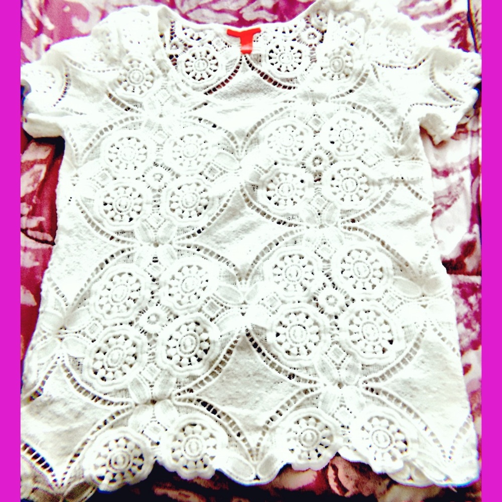 Chelsea & Violet medium white blouse